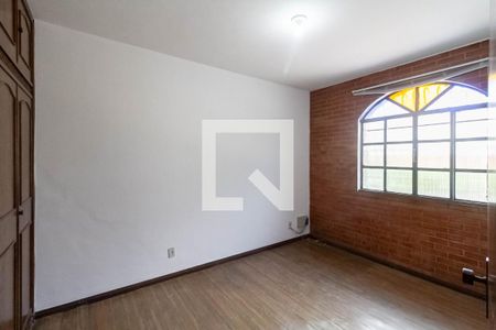 Casa à venda com 314m², 4 quartos e 3 vagasQuarto 3
