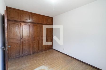 Casa à venda com 314m², 4 quartos e 3 vagasQuarto 3