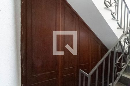 Casa à venda com 314m², 4 quartos e 3 vagasEscada