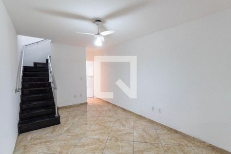 Sala de casa para alugar com 2 quartos, 90m² em Jardim Nordeste, São Paulo