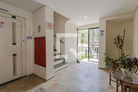 Apartamento para alugar com 140m², 3 quartos e 3 vagasHall social