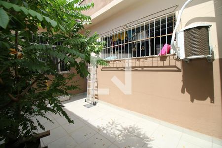 Casa à venda com 191m², 5 quartos e 3 vagasÁrea de Serviço