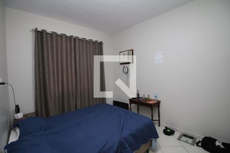 Casa à venda com 191m², 5 quartos e 3 vagasQuarto 4