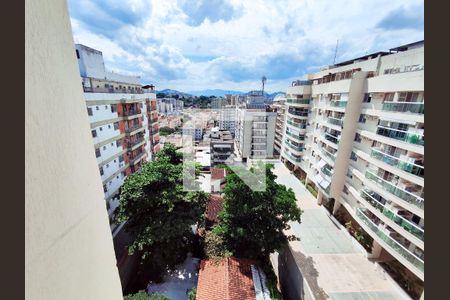 Apartamento à venda com 120m², 2 quartos e 2 vagasVista da Suíte