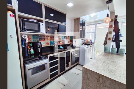 Apartamento à venda com 120m², 2 quartos e 2 vagasCozinha