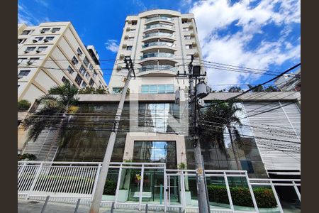 Apartamento à venda com 120m², 2 quartos e 2 vagasFachada