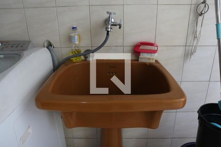 Casa à venda com 137m², 3 quartos e 2 vagasÁrea de Serviço