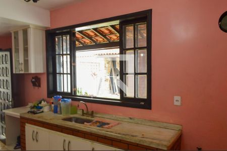 Casa de condomínio à venda com 278m², 5 quartos e 5 vagas Casa de condomínio à venda com 278m², 5 quartos e 5 vagasCozinha