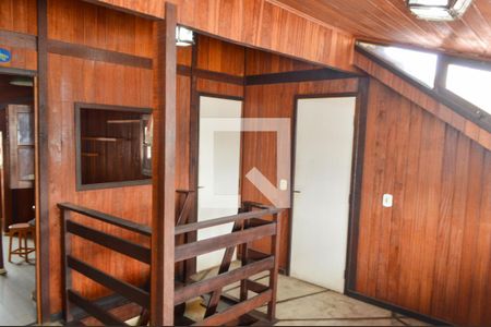 Casa de condomínio à venda com 278m², 5 quartos e 5 vagas Casa de condomínio à venda com 278m², 5 quartos e 5 vagasSótão