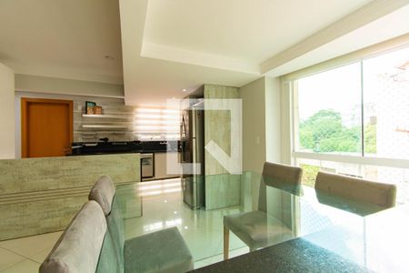 Sala de apartamento para alugar com 3 quartos, 194m² em Centro, Canoas