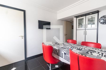 Apartamento à venda com 520m², 4 quartos e 5 vagas Apartamento à venda com 520m², 4 quartos e 5 vagasCozinha