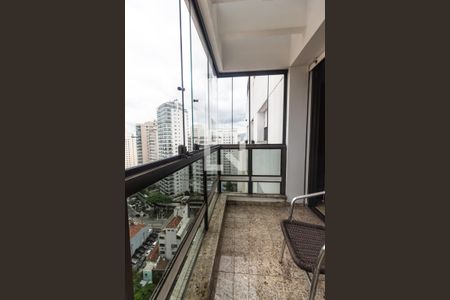 Apartamento à venda com 520m², 4 quartos e 5 vagas Apartamento à venda com 520m², 4 quartos e 5 vagasVaranda