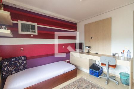 Apartamento à venda com 520m², 4 quartos e 5 vagas Apartamento à venda com 520m², 4 quartos e 5 vagasQuarto 4