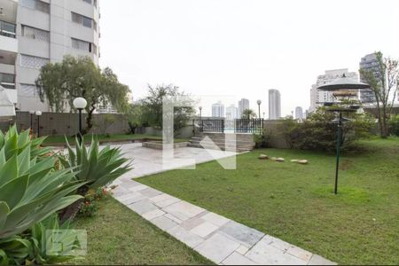 Apartamento à venda com 520m², 4 quartos e 5 vagas Apartamento à venda com 520m², 4 quartos e 5 vagasÁrea comum