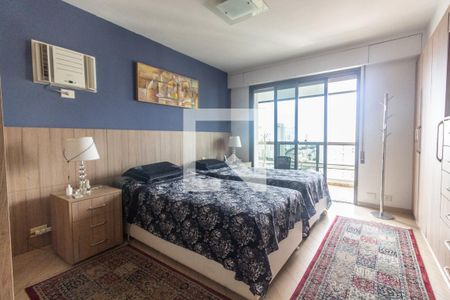 Apartamento à venda com 520m², 4 quartos e 5 vagas Apartamento à venda com 520m², 4 quartos e 5 vagasQuarto 1