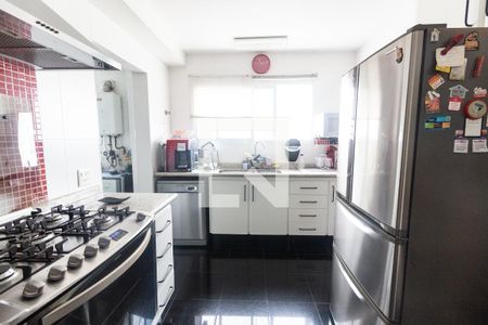 Apartamento à venda com 520m², 4 quartos e 5 vagas Apartamento à venda com 520m², 4 quartos e 5 vagasCozinha