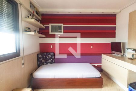Apartamento à venda com 520m², 4 quartos e 5 vagas Apartamento à venda com 520m², 4 quartos e 5 vagasQuarto 4