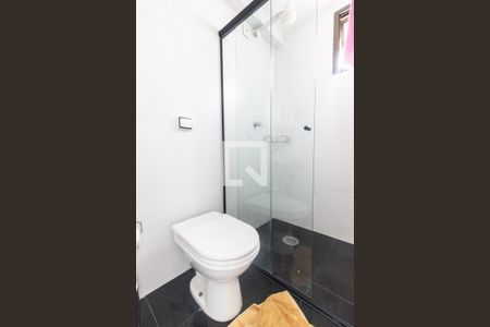 Apartamento à venda com 520m², 4 quartos e 5 vagas Apartamento à venda com 520m², 4 quartos e 5 vagasBanheiro de serviço 1