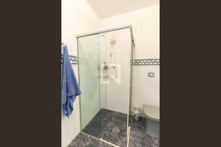 Apartamento à venda com 520m², 4 quartos e 5 vagas Apartamento à venda com 520m², 4 quartos e 5 vagasBanheiro de serviço 2