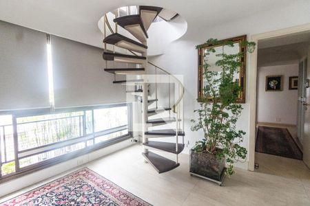 Apartamento à venda com 520m², 4 quartos e 5 vagas Apartamento à venda com 520m², 4 quartos e 5 vagasEscada