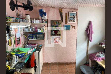 Casa à venda com 140m², 3 quartos e 3 vagas Casa à venda com 140m², 3 quartos e 3 vagasAteliê