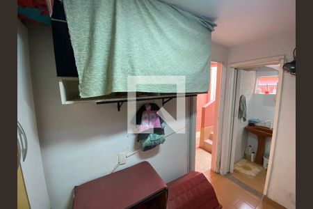 Casa à venda com 140m², 3 quartos e 3 vagas Casa à venda com 140m², 3 quartos e 3 vagasQuarto de Serviço Suíte 1