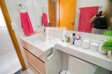 Casa de condomínio à venda com 100m², 2 quartos e 1 vaga Casa de condomínio à venda com 100m², 2 quartos e 1 vagaBanheiro 1
