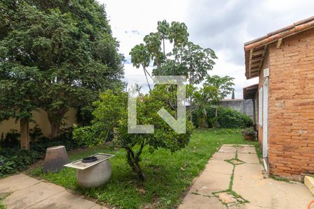 Casa à venda com 430m², 3 quartos e 1 vagaQuintal