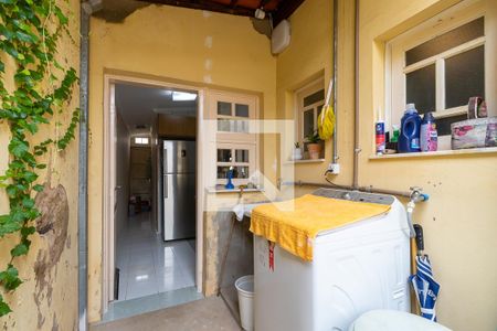 Casa à venda com 430m², 3 quartos e 1 vagaÁrea de serviço