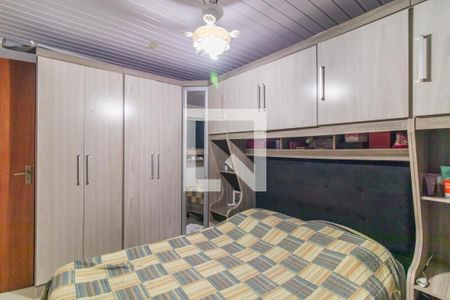 Casa à venda com 130m², 3 quartos e 3 vagas Casa à venda com 130m², 3 quartos e 3 vagasQuarto 2