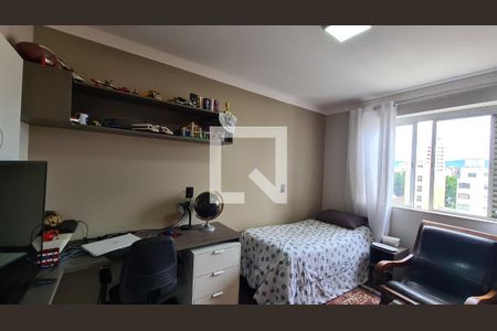 Apartamento à venda com 160m², 4 quartos e 1 vaga Apartamento à venda com 160m², 4 quartos e 1 vagaQuarto 1