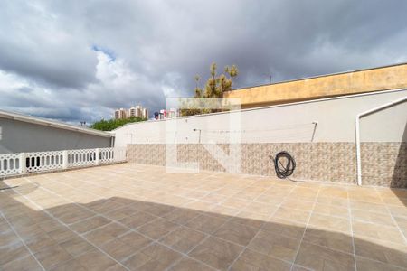 Casa à venda com 90m², 2 quartos e 2 vagas Casa à venda com 90m², 2 quartos e 2 vagasQuintal