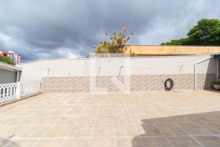 Casa à venda com 90m², 2 quartos e 2 vagas Casa à venda com 90m², 2 quartos e 2 vagasQuintal