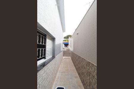 Casa à venda com 90m², 2 quartos e 2 vagas Casa à venda com 90m², 2 quartos e 2 vagasQuintal