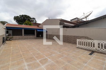 Casa à venda com 90m², 2 quartos e 2 vagas Casa à venda com 90m², 2 quartos e 2 vagasQuintal