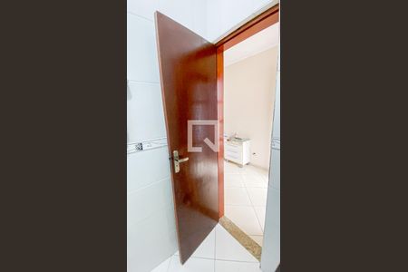 Casa à venda com 140m², 3 quartos e 3 vagasBanheiro da Suíte