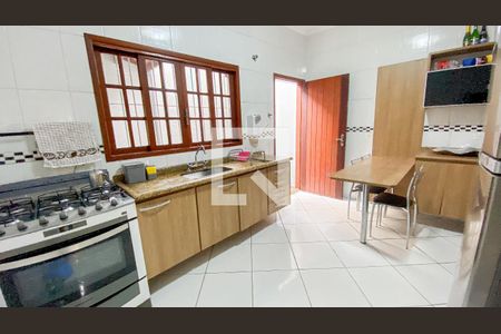 Casa à venda com 140m², 3 quartos e 3 vagasCozinha