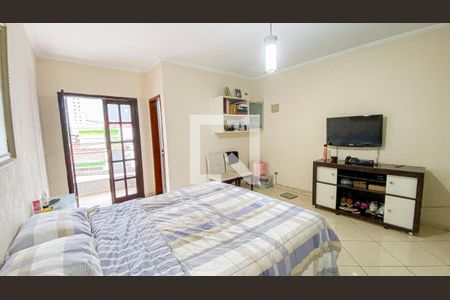 Casa à venda com 140m², 3 quartos e 3 vagasSuite