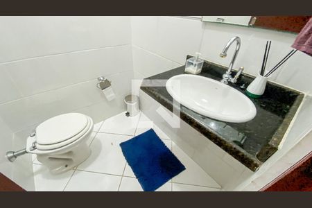 Casa à venda com 140m², 3 quartos e 3 vagasLavabo