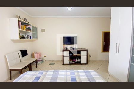 Casa à venda com 140m², 3 quartos e 3 vagasSuite