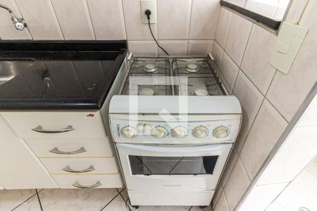 Apartamento para alugar com 37m², 1 quarto e sem vaga Apartamento para alugar com 37m², 1 quarto e sem vagaCozinha - Fogão