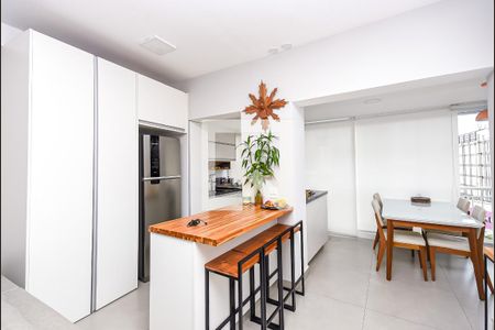 Apartamento à venda com 71m², 2 quartos e 1 vaga Apartamento à venda com 71m², 2 quartos e 1 vagaCozinha
