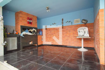 Casa à venda com 240m², 3 quartos e 2 vagasPátio - Churrasqueira