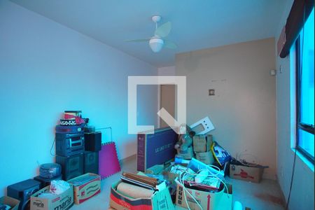 Casa à venda com 240m², 3 quartos e 2 vagasEspaço anexo