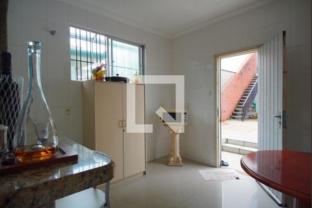 Casa à venda com 240m², 3 quartos e 2 vagasCopa