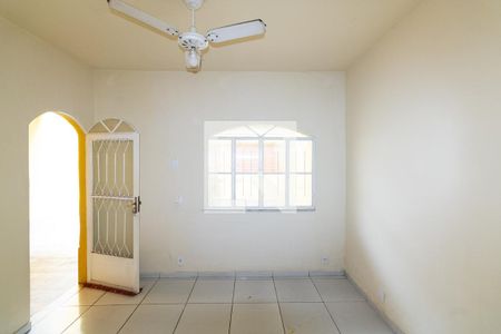 Sala de casa para alugar com 2 quartos, 65m² em Campo Grande, Rio de Janeiro