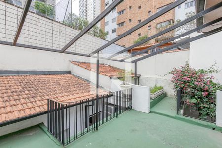 Casa à venda com 200m², 3 quartos e 2 vagas Casa à venda com 200m², 3 quartos e 2 vagasTerraço do Quarto 3