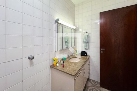 Apartamento à venda com 83m², 2 quartos e sem vaga Apartamento à venda com 83m², 2 quartos e sem vagaBanheiro