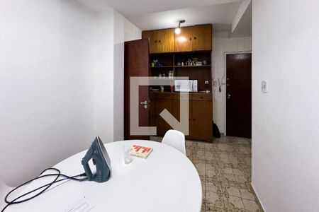 Apartamento à venda com 83m², 2 quartos e sem vaga Apartamento à venda com 83m², 2 quartos e sem vagaCopa