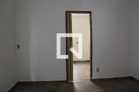 Casa à venda com 220m², 4 quartos e 2 vagasSala - Casa 2